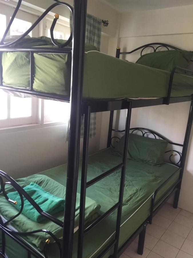 Nacorn Hostel Bangkok Extérieur photo