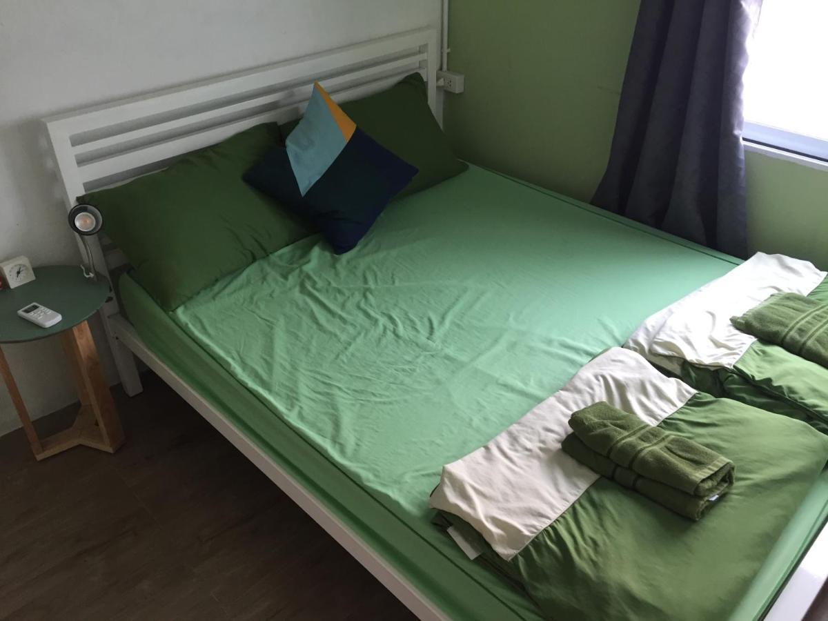 Nacorn Hostel Bangkok Extérieur photo